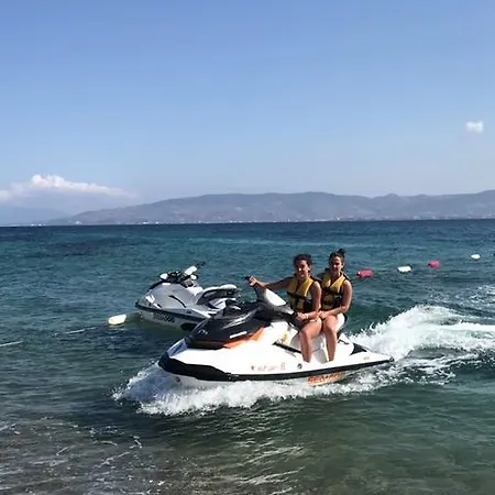 Eles Отель Акьярлар