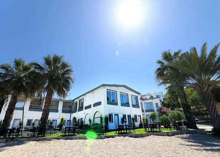 Eles Hotel 3*