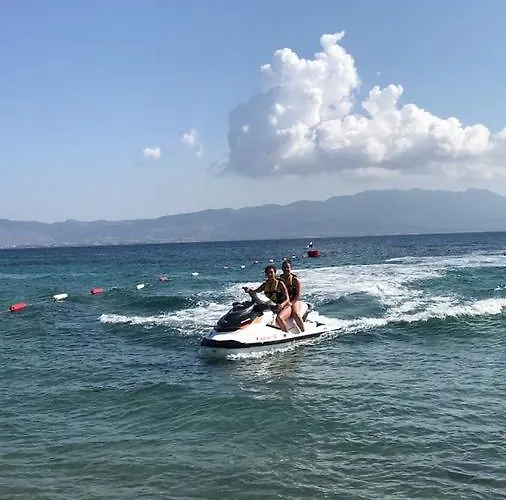 Eles Hotel Akyarlar